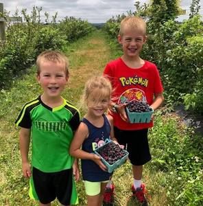 Meet your Posher, Cindy